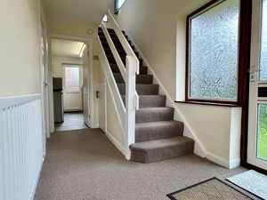 Entrance Hallway- click for photo gallery